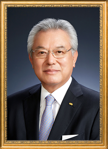 신 정 택