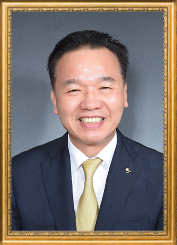 최 금 식