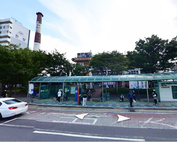 창원남산버스정류소 탑승위치